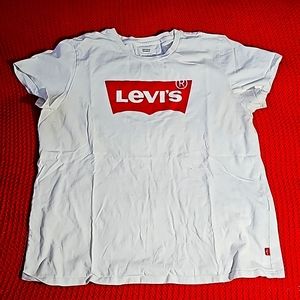 Womens Levi's T Shirt